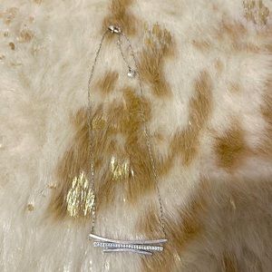 Brighton silver rhinestone silver bar necklace like new